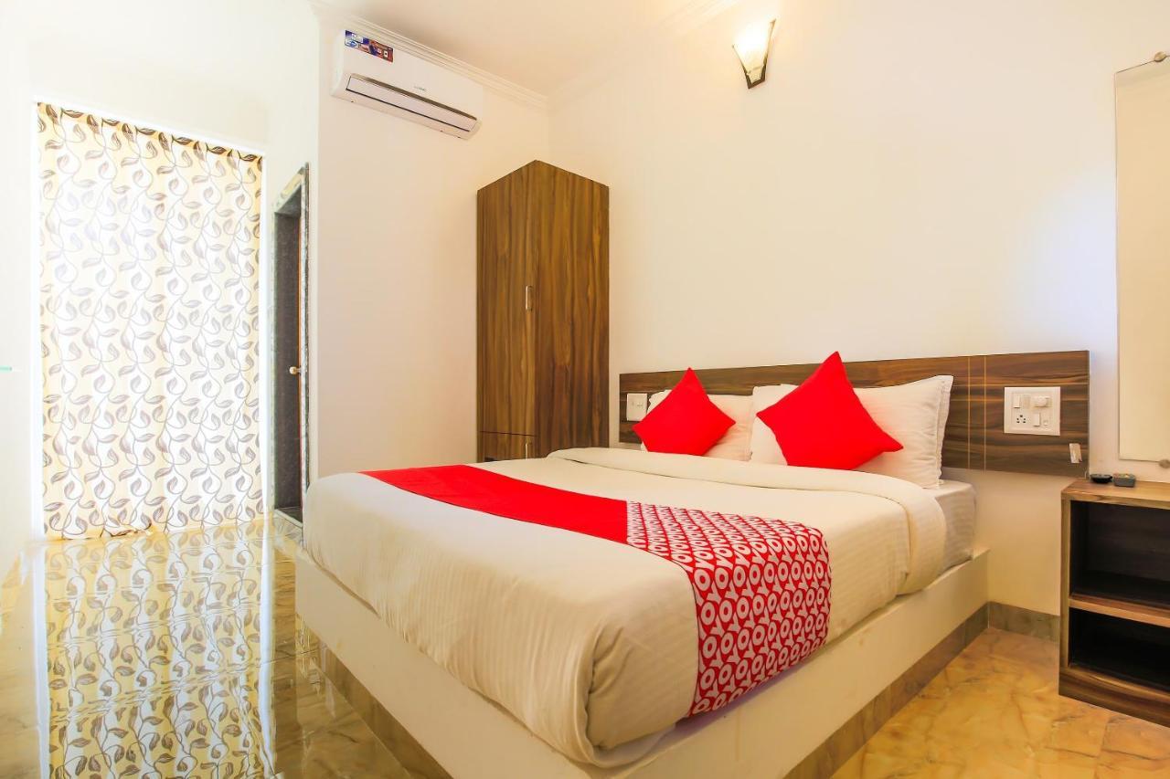 Oyo 24173 La Conceicao Aldeia Morjim Hotel Eksteriør billede